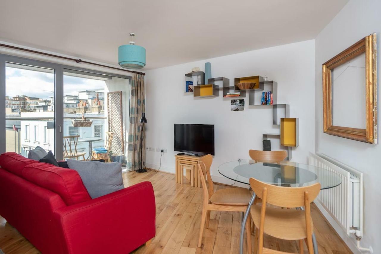 Guestready - Spacious 1 Bed For 4 Victoriapimlico London Exteriör bild